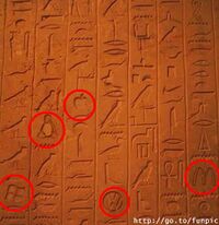 Hieroglify.jpg